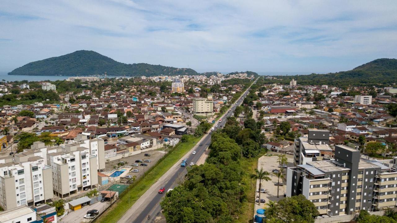 Jardim Das Palmeiras, Piscinas, Lazer, Estacionamento Coberto, Prox. Praia Grande Ubatuba Exterior foto